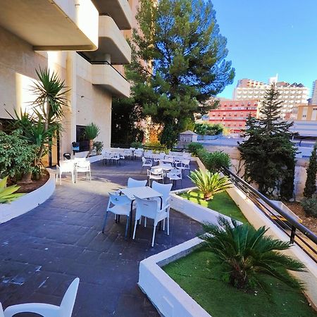 Playa Levante Lux Mar Бенидорм Екстериор снимка