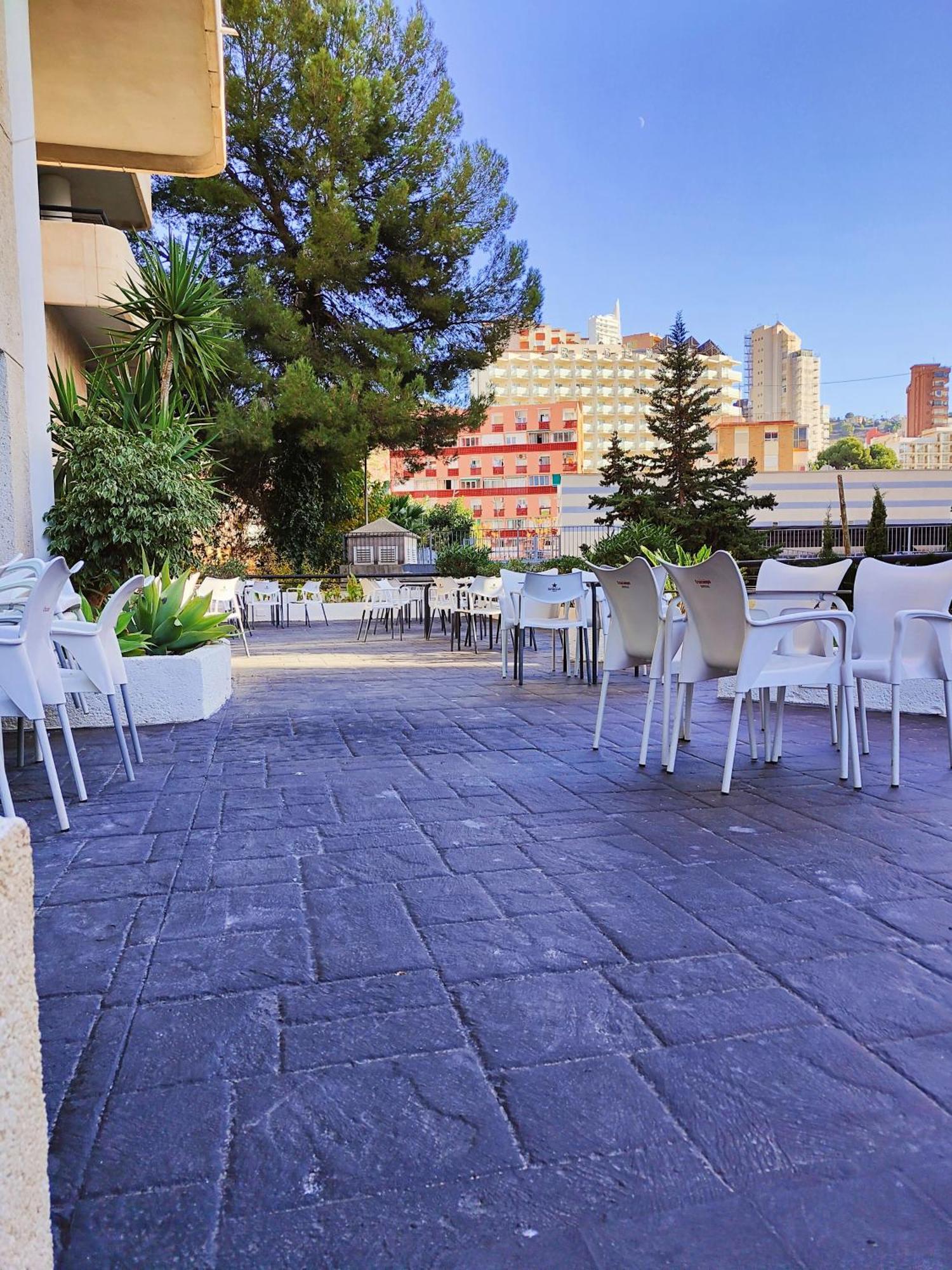 Playa Levante Lux Mar Бенидорм Екстериор снимка