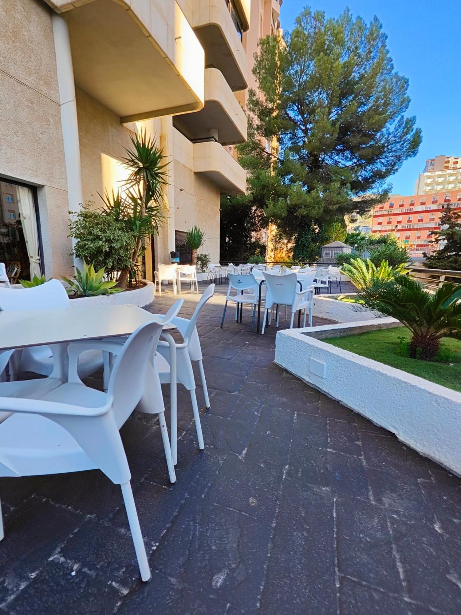 Playa Levante Lux Mar Бенидорм Екстериор снимка